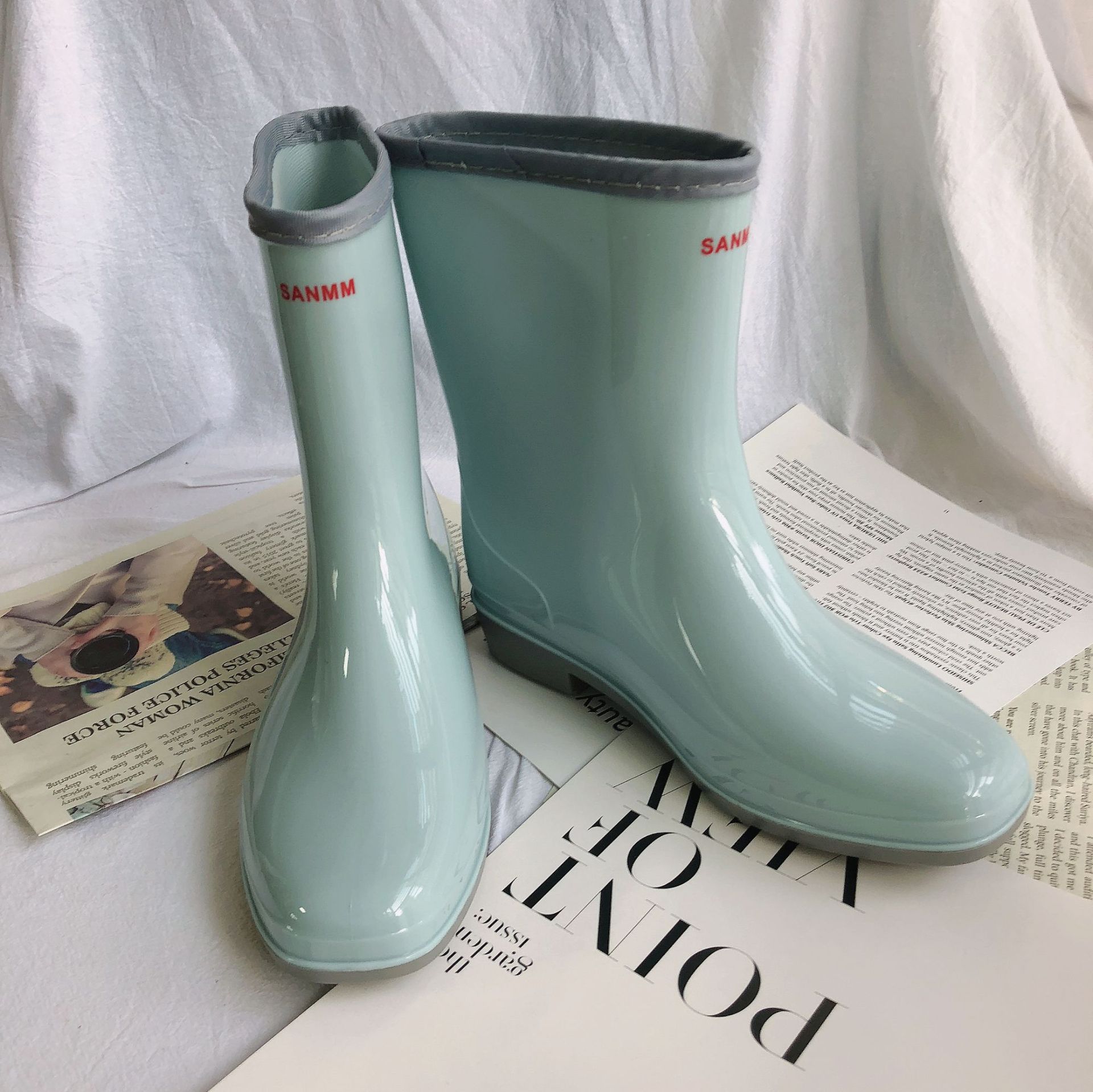 Cross-Border Rain Boots Mid-Calf Women's Fashion Solid Color Adult PVC Rain Boots Outdoor Waterproof Ladies Water Shoes Rubber Shoes Cross-Border Rain Boots Mid-Calf Women's Fashion Solid Color Adult PVC Rain Boots Outdoor Waterproof Ladies Water Shoes Rubber Shoes