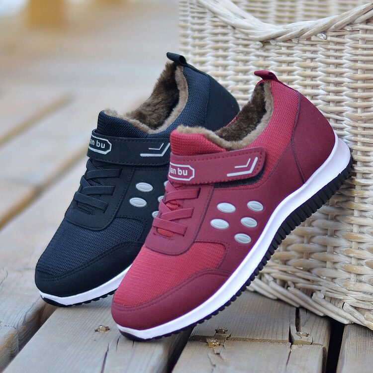 Autumn and Winter 2020 Middle-Aged and Elderly Lightweight Cotton-Padded Shoes Soft Bottom Walking Casual Mom Shoes round Head plus Velvet Simple Autumn and Winter 2020 Middle-Aged and Elderly Lightweight Cotton-Padded Shoes Soft Bottom Walking Casual Mom Shoes round Head plus Velvet Simple