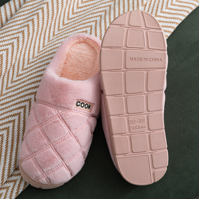 Autumn and Winter Thermal Cotton Slippers Women&#039;s Home Non-Slip Wear-Resistant Pineapple Pattern Thermal Home Shoes Flat Heel Spot Cotton Slippers