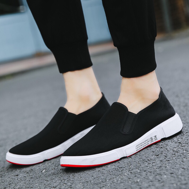 Fashion Low Top Casual Men's Shoes Light Canvas Shallow Mouth No Lace-up Shoes Comfortable Breathable Flat Heel Xiangjin Shoes Fashion Low Top Casual Men's Shoes Light Canvas Shallow Mouth No Lace-up Shoes Comfortable Breathable Flat Heel Xiangjin Shoes