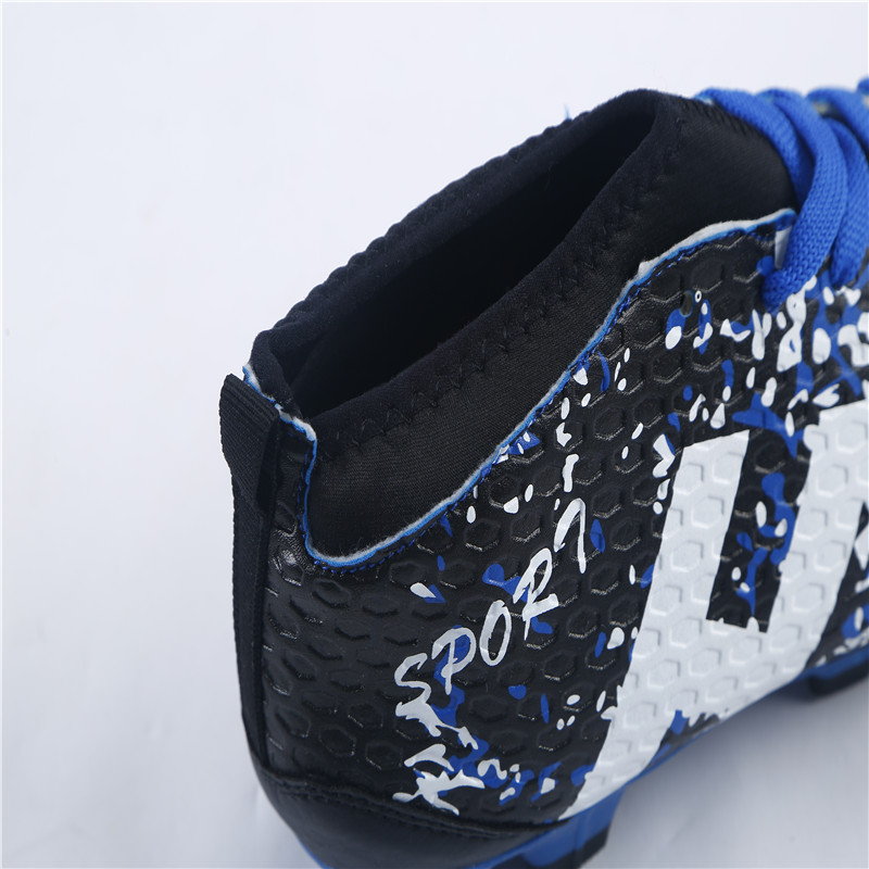 Manufacturers direct football shoes crushed nails for boys and girls young sneaker man grass anti-skid sports shoes source factory Manufacturers direct football shoes crushed nails for boys and girls young sneaker man grass anti-skid sports shoes source factory