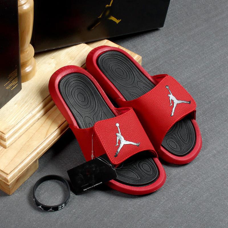 Sandals Men's Flying Men's Non-Slip Summer Velcro Slippers Men's and Women's Couple Student Sports Slippers Fashion Sandals Men's Flying Men's Non-Slip Summer Velcro Slippers Men's and Women's Couple Student Sports Slippers Fashion