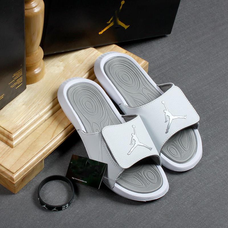 Sandals Men's Flying Men's Non-Slip Summer Velcro Slippers Men's and Women's Couple Student Sports Slippers Fashion Sandals Men's Flying Men's Non-Slip Summer Velcro Slippers Men's and Women's Couple Student Sports Slippers Fashion