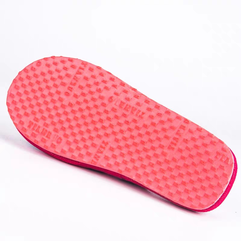 Low Price Running Volume Couple Winter Male and Female Home Warm Indoor Cotton Love Non-Slip Soft Bottom Woolen Slipper Low Price Running Volume Couple Winter Male and Female Home Warm Indoor Cotton Love Non-Slip Soft Bottom Woolen Slipper