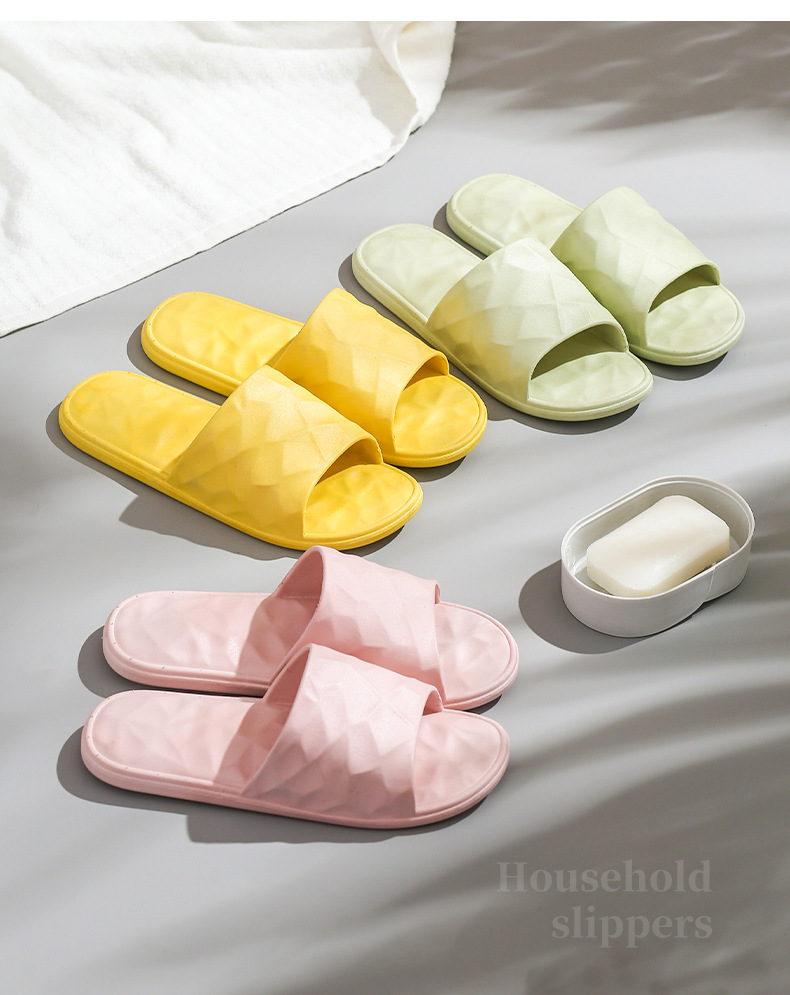 2021 New Style Drooping Home Slippers Women's Outdoor Indoor Bathroom Non-Slip Soft Soled Cotton Slipper Winter Home Men 2021 New Style Drooping Home Slippers Women's Outdoor Indoor Bathroom Non-Slip Soft Soled Cotton Slipper Winter Home Men