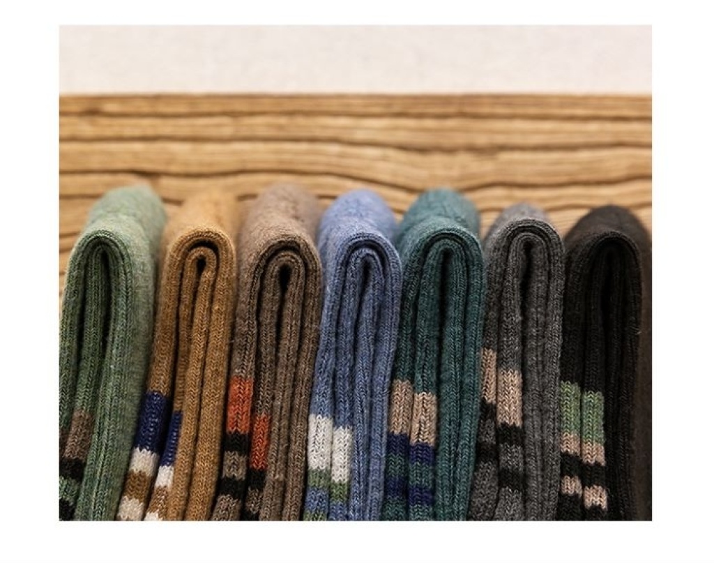 Socks men's middle tube wool loop sports cotton thread absorption sweat deodorant thick towel socks men's socks tide spo Socks men's middle tube wool loop sports cotton thread absorption sweat deodorant thick towel socks men's socks tide spo