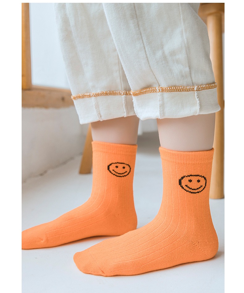 Autumn and Winter Children's Socks Whole Cartoon Smiley Face Baby Socks Independent Packaging Candy Color Student Socks Autumn and Winter Children's Socks Whole Cartoon Smiley Face Baby Socks Independent Packaging Candy Color Student Socks