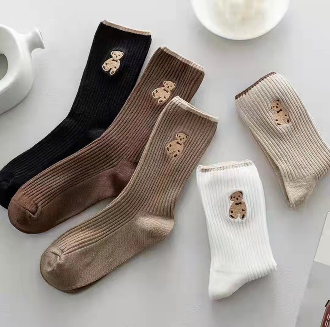 socks Women&#039;s Bunching Socks High-Top Bear Autumn and Winter New Women&#039;s Ins Trendy Cotton Socks Black and White Socks