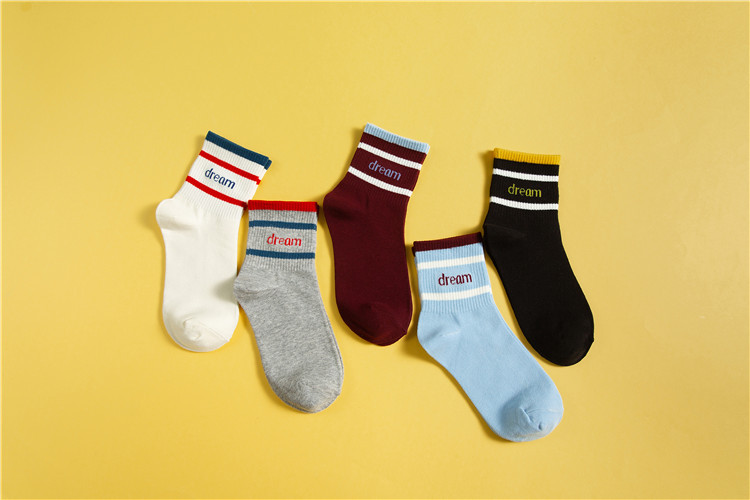 Socks Men's MidCalf Length Sock Street Vendor Stocks Men's Socks and Women's Socks Ankle Socks Four Seasons Wearable Socks Men's MidCalf Length Sock Street Vendor Stocks Men's Socks and Women's Socks Ankle Socks Four Seasons Wearable