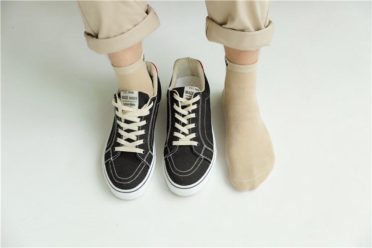 Socks Men's MidCalf Length Sock Street Vendor Stocks Men's Socks and Women's Socks Ankle Socks Four Seasons Wearable Socks Men's MidCalf Length Sock Street Vendor Stocks Men's Socks and Women's Socks Ankle Socks Four Seasons Wearable