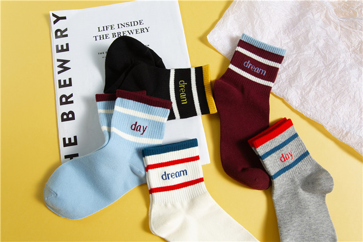 Socks Men's MidCalf Length Sock Street Vendor Stocks Men's Socks and Women's Socks Ankle Socks Four Seasons Wearable Socks Men's MidCalf Length Sock Street Vendor Stocks Men's Socks and Women's Socks Ankle Socks Four Seasons Wearable