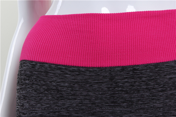 Gradients vest and cropped trousers set yoga wear Gradients vest and cropped trousers set yoga wear