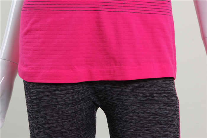 Gradients vest and cropped trousers set yoga wear Gradients vest and cropped trousers set yoga wear