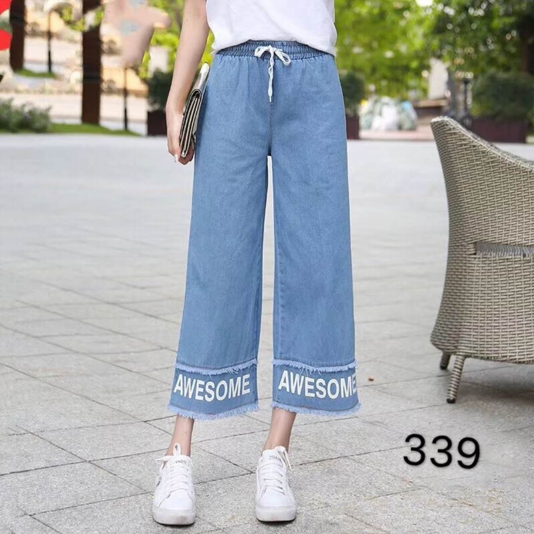 High waist wide leg jeans new style baggy slim cropped trousers with flared horns and wide legs High waist wide leg jeans new style baggy slim cropped trousers with flared horns and wide legs