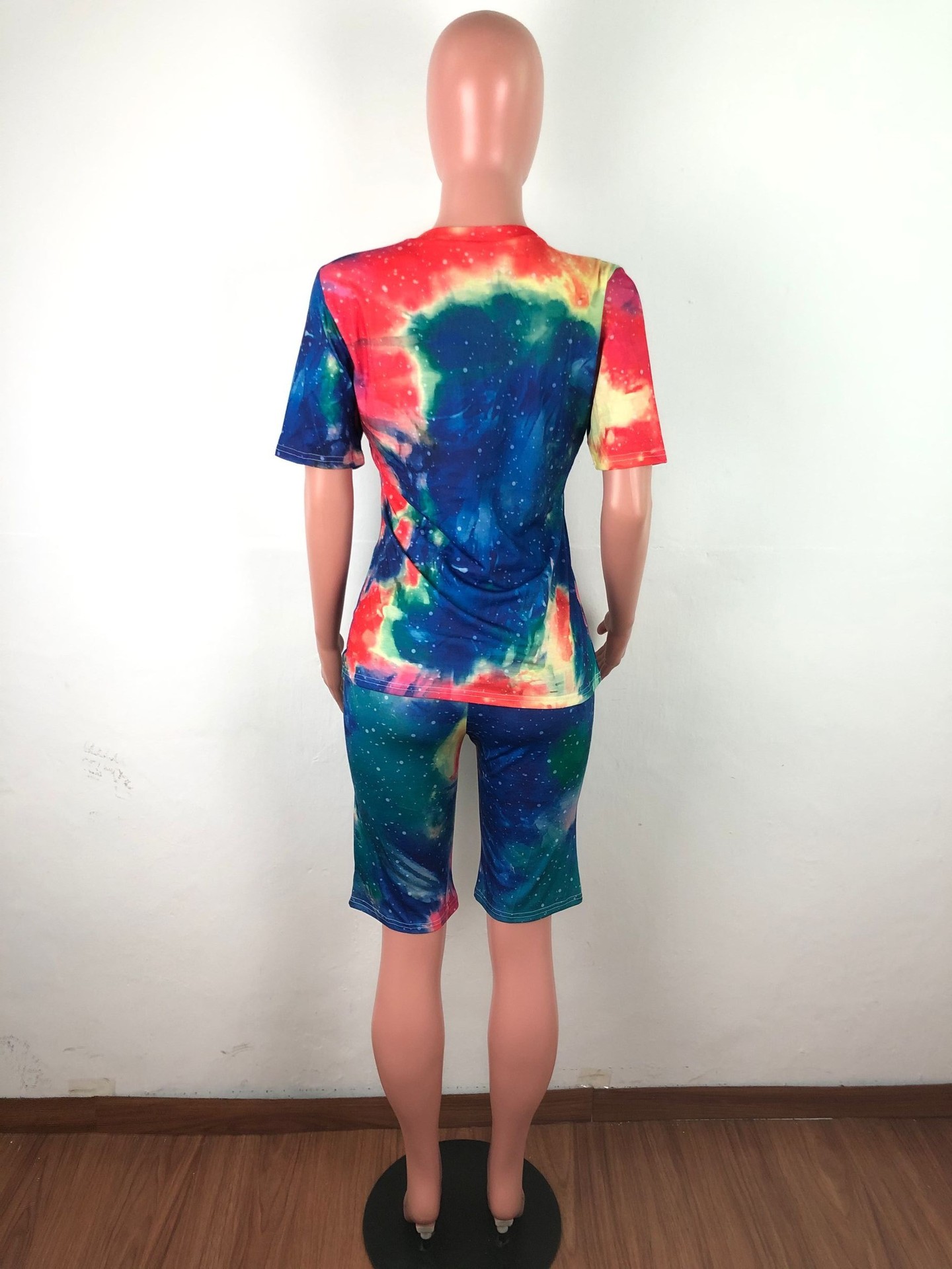 XM6088 women's wear tiedye round collar casual fashion home sports suit twopiece (including face mask) XM6088 women's wear tiedye round collar casual fashion home sports suit twopiece (including face mask)