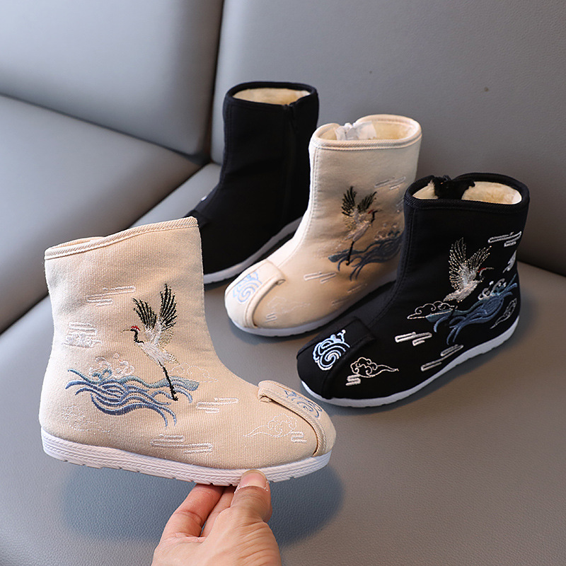 Old Beijing Cloth Shoes Children&#039;s Embroidered Shoes Boys the Han-Style Clothing Shoes Boots Chinese Style Ancient Costume New Year Performance Shoes