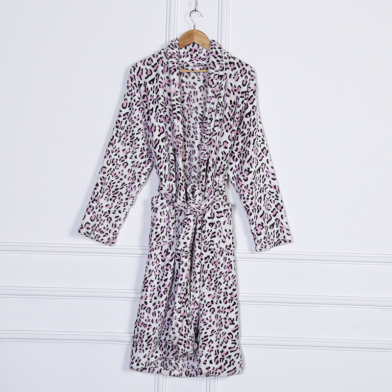 Zhendong Korean Style Long Women's Pajamas High-End Custom Flannel Printed Bathrobe in Stock Wholesale Zhendong Korean Style Long Women's Pajamas High-End Custom Flannel Printed Bathrobe in Stock Wholesale
