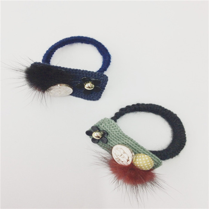 The new knitting wool ball ring hair ornaments hair rope headdress cute Korean band The new knitting wool ball ring hair ornaments hair rope headdress cute Korean band