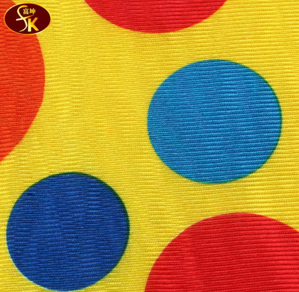 Spot popular printing warp knitted fabric all polyester warp knitted light flat fabric can be hot silver/gold processing