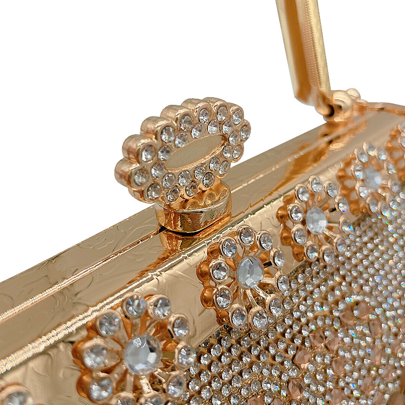 Classic Rhinestone Handbag Single-Sided Diamond Princess Bag Dinner Dress Garment Bag Night Show Brief Case Can Hold Mobile Phone Lipstick Classic Rhinestone Handbag Single-Sided Diamond Princess Bag Dinner Dress Garment Bag Night Show Brief Case Can Hold Mobile Phone Lipstick