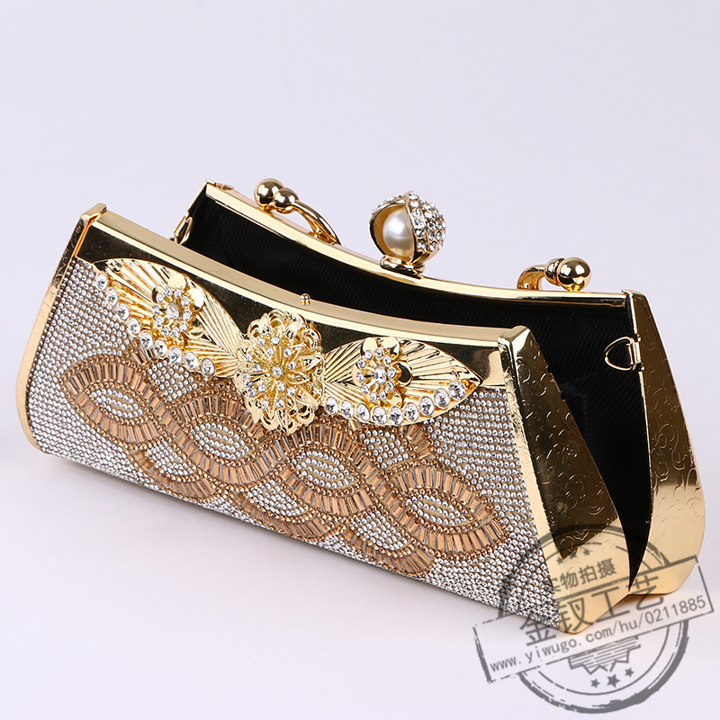 High-End Rhinestone-Encrusted Pearl Buckle Annual Party Banquet Dress Garment Bag Dinner Bag Princess Bag Pearl Rhinestone Single-Sided Diamond Handbag