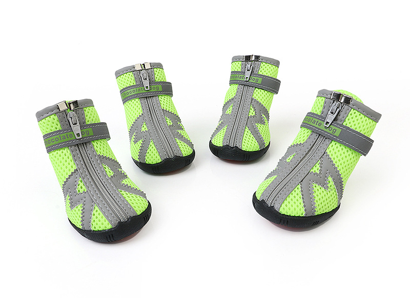 Rambo manufacturers direct pet shoes dog shoes small dog shoes are not easy to fall off non-skid outdoor shoes four seasons Rambo manufacturers direct pet shoes dog shoes small dog shoes are not easy to fall off non-skid outdoor shoes four seasons