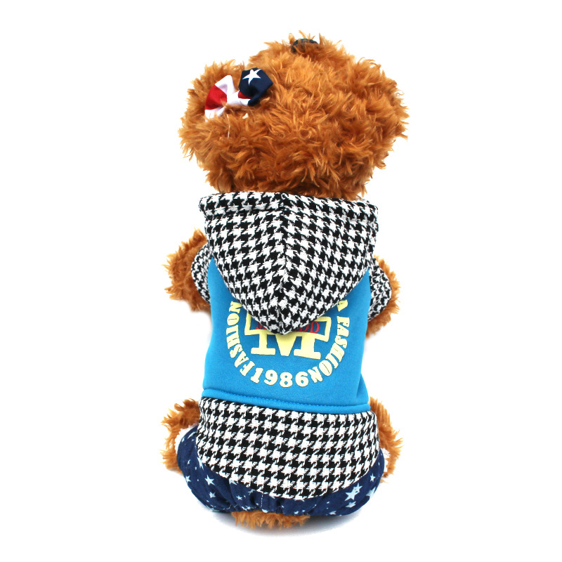 2018 Autumn and Winter Dog Clothes Fleece-Lined Pet Clothing Cat Sweater Black and White Plaid Thickened Four-Leg Cotton-Padded Clothes Supplies