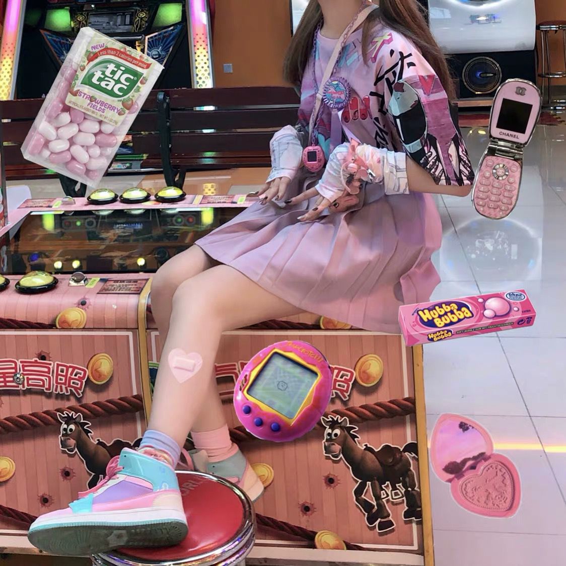 New Childhood Creative Toy Memories Candy Color Electronic Pet Machine Necklace Halter Sweater Chain Trendy Female Accessories
