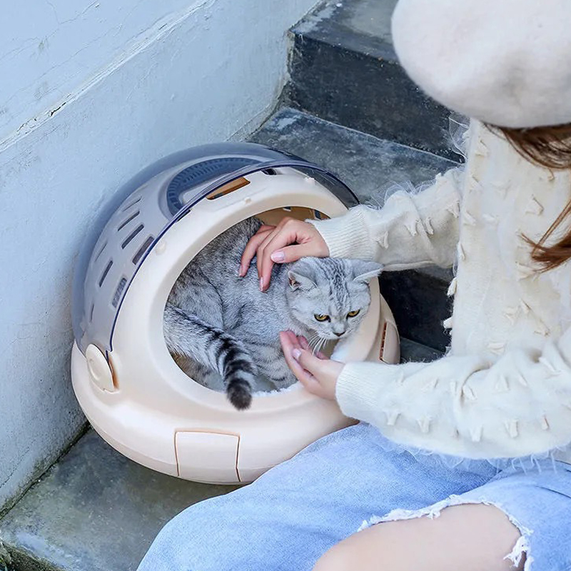 Space Capsule Cat Pet Backpack Transparent Dog Backpack out Breathable and Portable Pet Bag Chest Backpack
