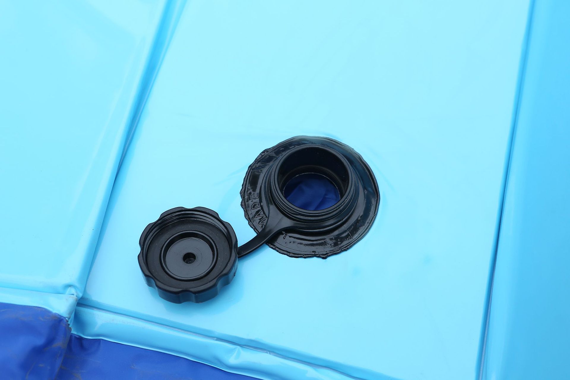 Pet pool dog pool cat sand table bath basin foldable play pool pickle pool manufacturer direct sale Pet pool dog pool cat sand table bath basin foldable play pool pickle pool manufacturer direct sale