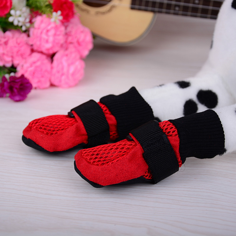 Rambo manufacturer direct sale dog shoe golden hair husky waterproof walking pet shoes qiu dong warm dog shoes.