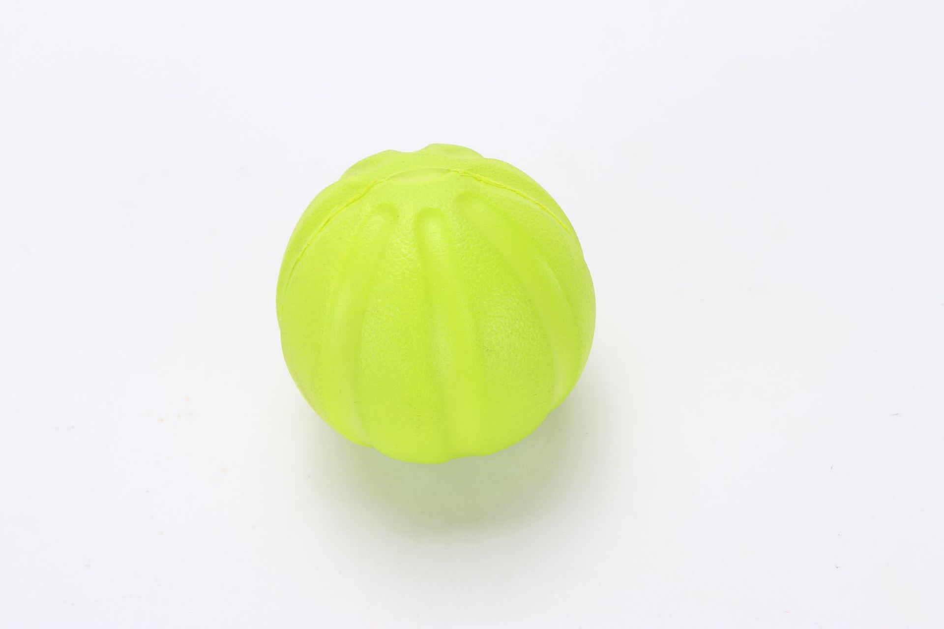 Manufacturer Direct Summer Dog Toy ball PET toy EVA float toy stock guarantee Manufacturer Direct Summer Dog Toy ball PET toy EVA float toy stock guarantee