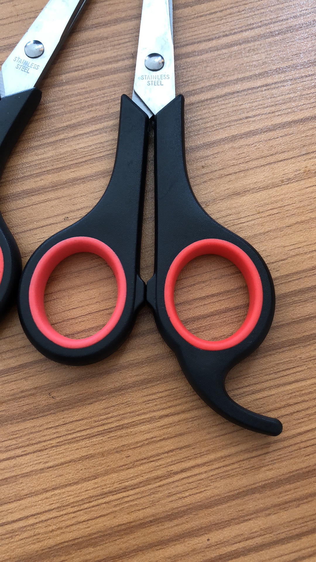 Hair Clipper Thinning Scissors Straight Snips Hairdressing Scissors Hairdressing Scissors Three-Piece Set Pet Nail Clippers File Bang Clip Hair Clipper Thinning Scissors Straight Snips Hairdressing Scissors Hairdressing Scissors Three-Piece Set Pet Nail Clippers File Bang Clip