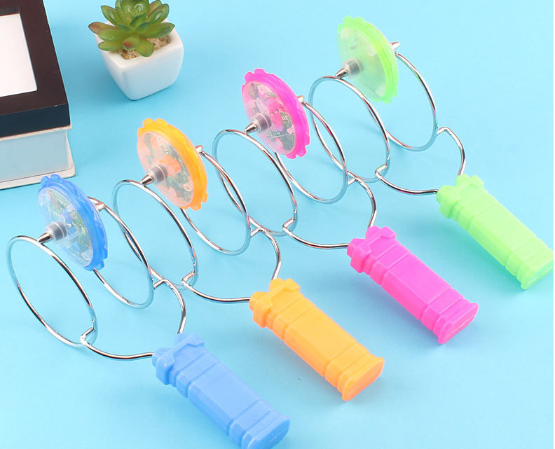 Stall Square Hot Sale at Scenic Spot Yiwu Luminous Toys Douyin Online Influencer Live Broadcast Light-Emitting Gyro Party Toys Wholesale