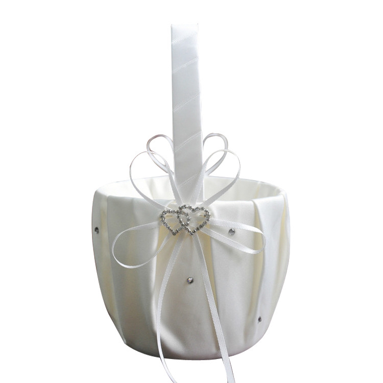 Amazon European and American Bow Doppel Herz Diamond Bride European Wedding Flower Basket White Wedding Flower Basket