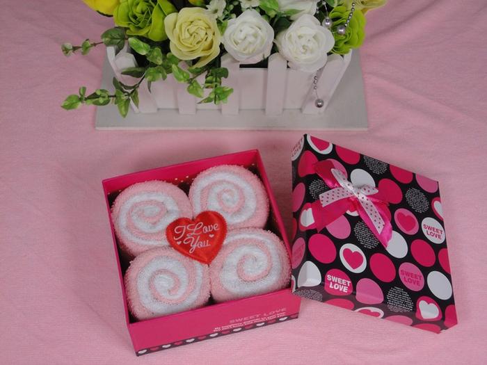 Concentric towels towel towel roll towel wedding gift ideas ornaments Valentine's day gift