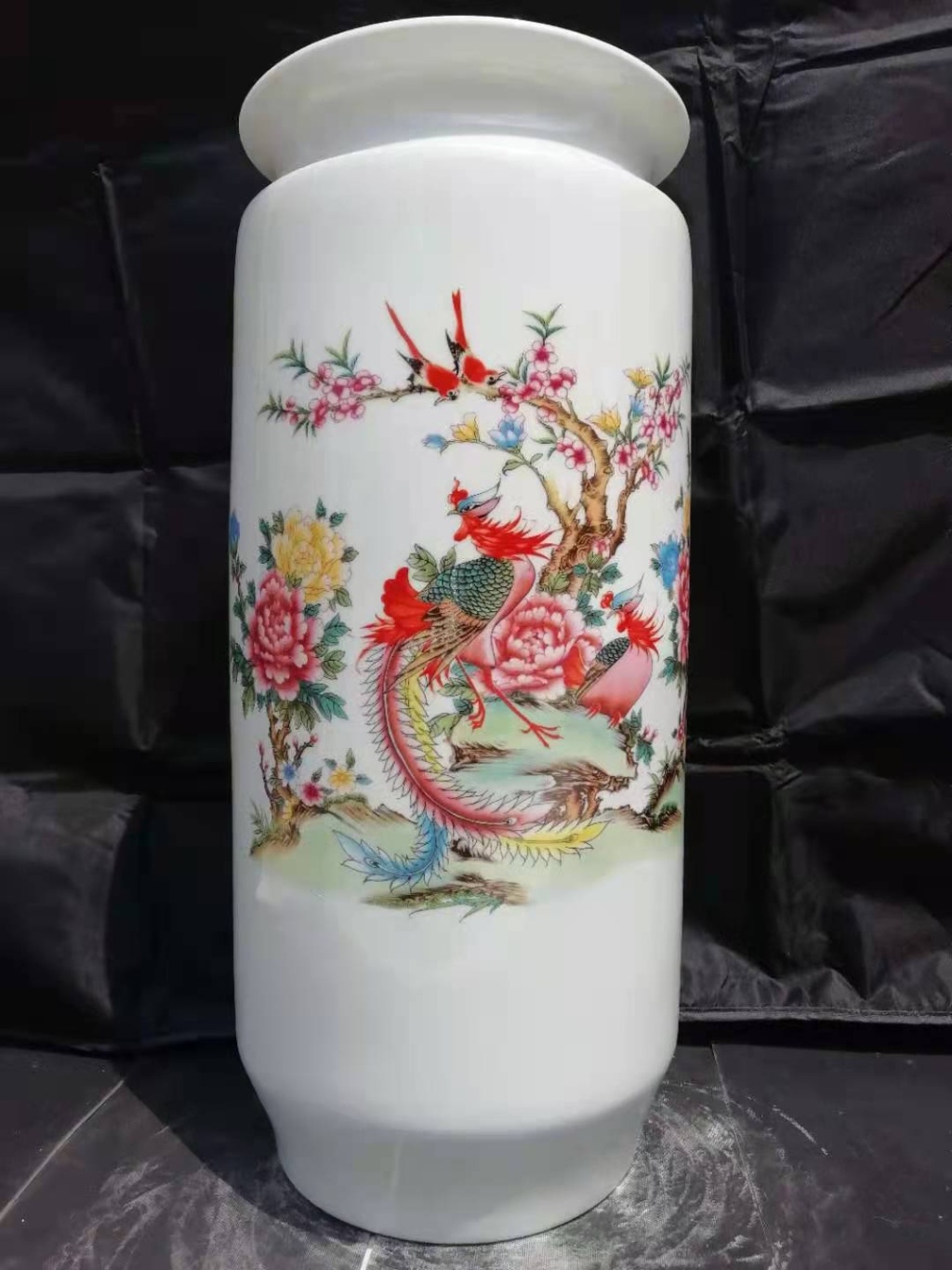 Jingdezhen Hand Color Vase about 40cm 1380 Degrees High Temperature Fired Porcelain Delicate Wedding Gift