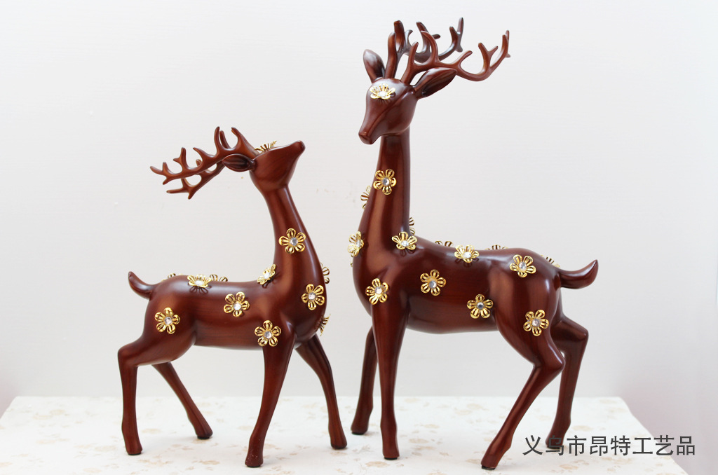 Resin Crafts Sika Deer Home Decorations Living Room Wine Cabinet Decoration Wedding Gifts Gifts Resin Crafts Sika Deer Home Decorations Living Room Wine Cabinet Decoration Wedding Gifts Gifts