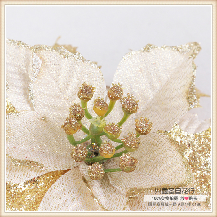 Christmas decorations of gold and silver Velvet Christmas flower decorated Christmas tree flower flowers Christmas decorations of gold and silver Velvet Christmas flower decorated Christmas tree flower flowers