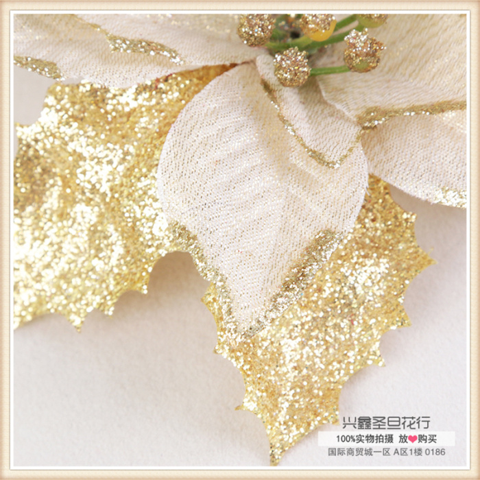 Christmas decorations of gold and silver Velvet Christmas flower decorated Christmas tree flower flowers Christmas decorations of gold and silver Velvet Christmas flower decorated Christmas tree flower flowers