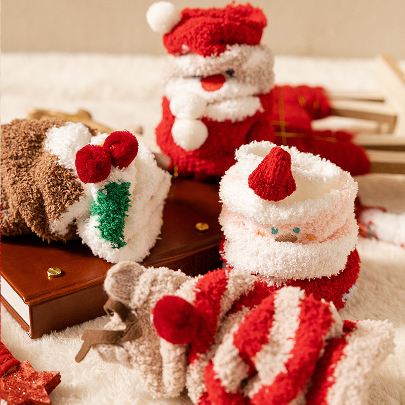 INS Trendy Christmas Coral Fleece Socks Gift Box Christmas Ball Gift Thickened Cartoon Sleeping Socks Cross-Border Delivery