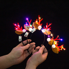 New Christmas Activity Atmosphere Glow Stick Handle with Lights Christmas Tree Glow Stick Magic Props Christmas Product