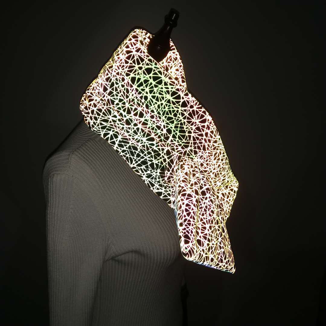Cross border hot style costume douyin hot style colorful reflective nest winter scarf bar and nightclub Halloween supplies Cross border hot style costume douyin hot style colorful reflective nest winter scarf bar and nightclub Halloween supplies