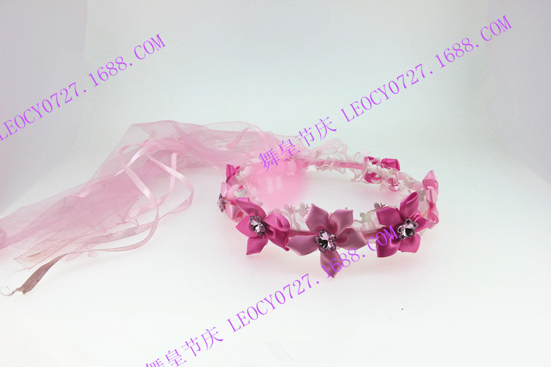 Children&#039;s Princess tiara Christmas wreaths wholesale 610,000 Halloween supplies wholesale