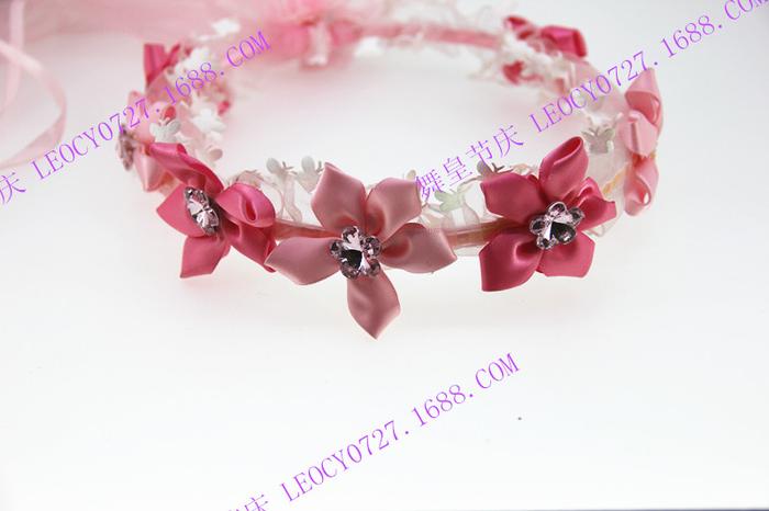 Children's Princess tiara Christmas wreaths wholesale 610,000 Halloween supplies wholesale Children's Princess tiara Christmas wreaths wholesale 610,000 Halloween supplies wholesale