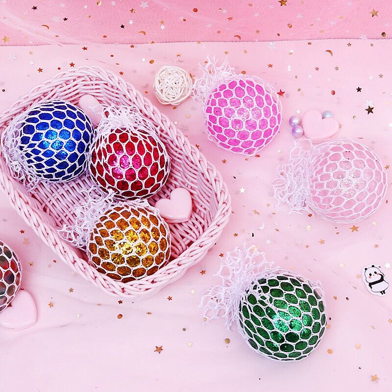 Vent ball gold powder large size trumpet kneading funny toy Vent grape ball kneading is not bad Vent ball gold powder large size trumpet kneading funny toy Vent grape ball kneading is not bad