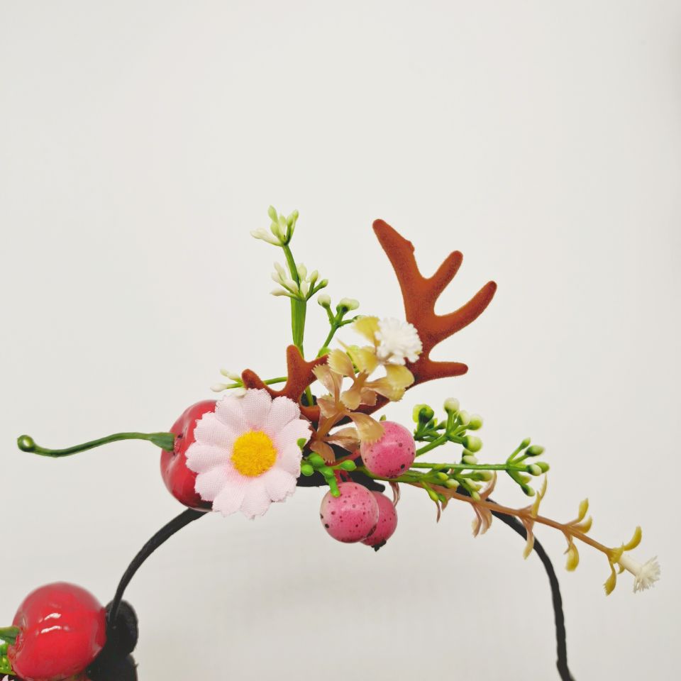 Luminous Antlers Headband Cross-Border New Arrival Christmas Headband Elk Berry Cat Ears Headdress Factory Wholesale