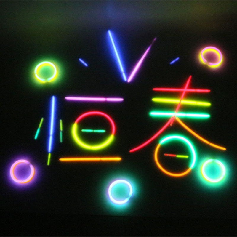 Concert glow toy for children-toxic green glow stick 100 liquid light sticks