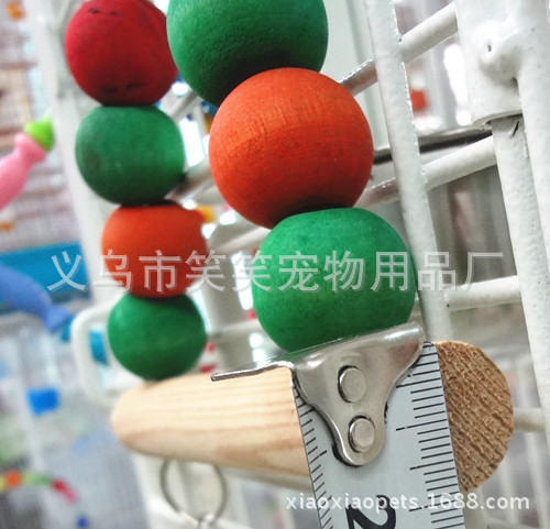 Factory direct sale bird toy swing parrot nibbling toy bird cage hanging bird supplies wholesale.