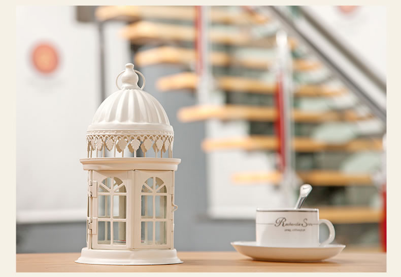 European Style Retro Iron Art Windproof Glass Wedding Storm Lantern Bird Cage Candle Holders Barn Lantern Gift Wedding Romantic Ornaments European Style Retro Iron Art Windproof Glass Wedding Storm Lantern Bird Cage Candle Holders Barn Lantern Gift Wedding Romantic Ornaments
